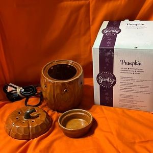 Scentsy Holiday Pumpkin